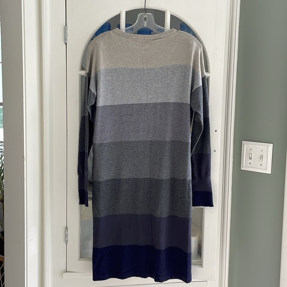 Lovestitch Women’s Dress - Picture 3 of 5